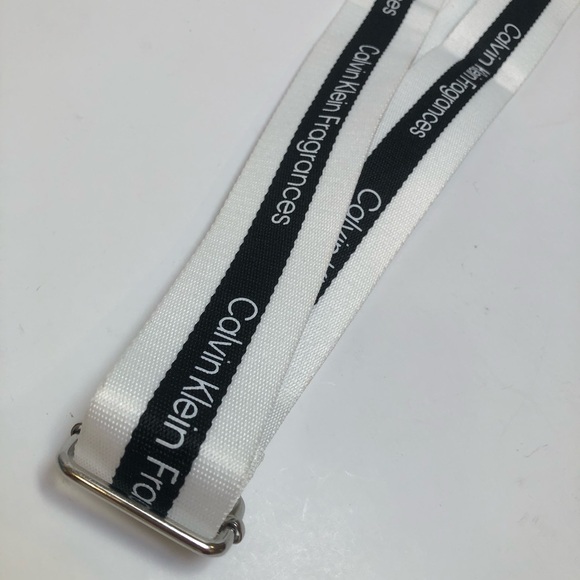 Calvin Klein Purse Guitar Strap, Crossbody - Picture 10 of 10